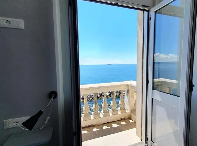 Hotel Villa Tergeste 3*